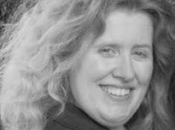 Marie Claire Van de Velde